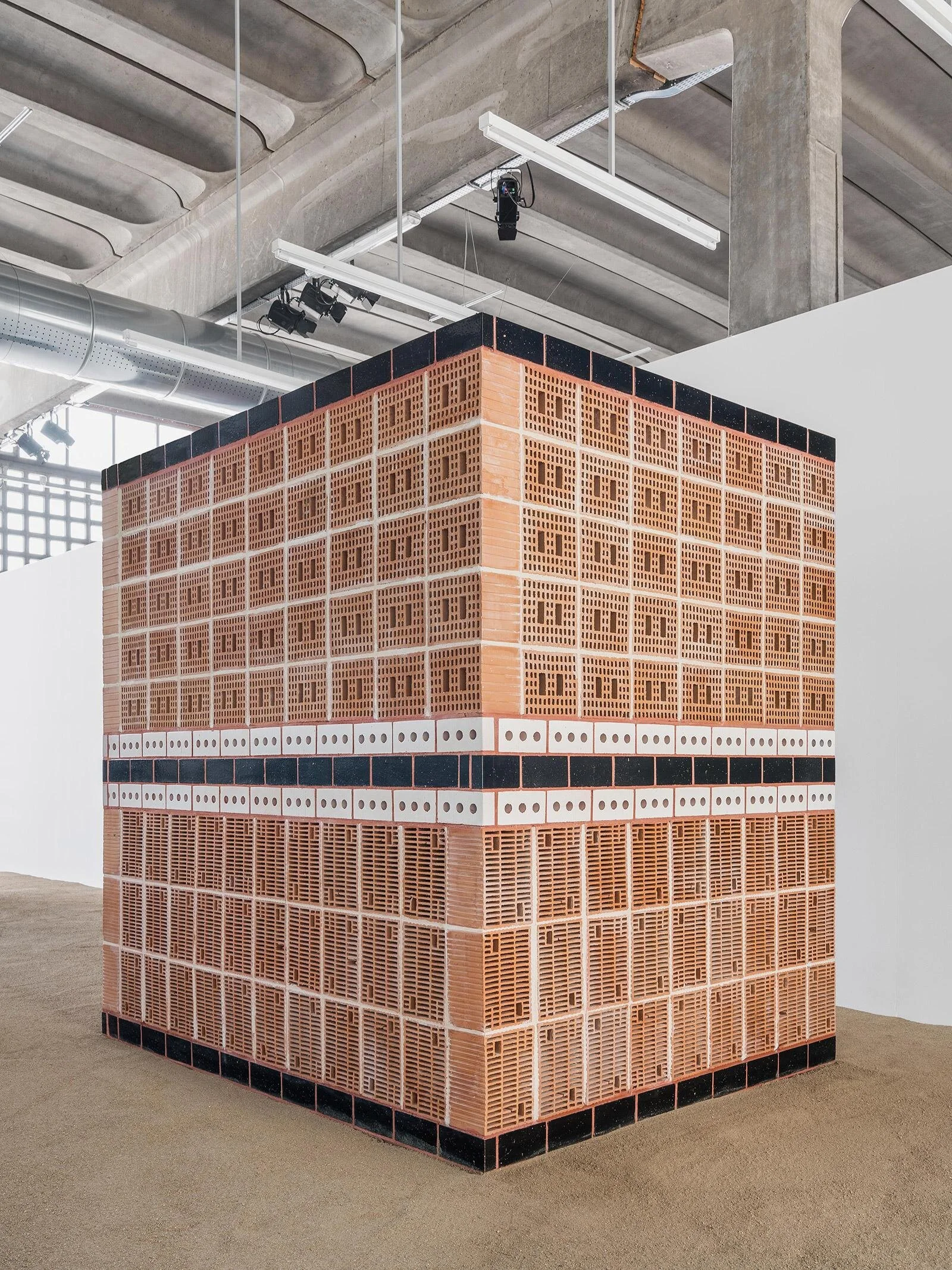 nathalie-du-pasquier-mutina-11.jpg
