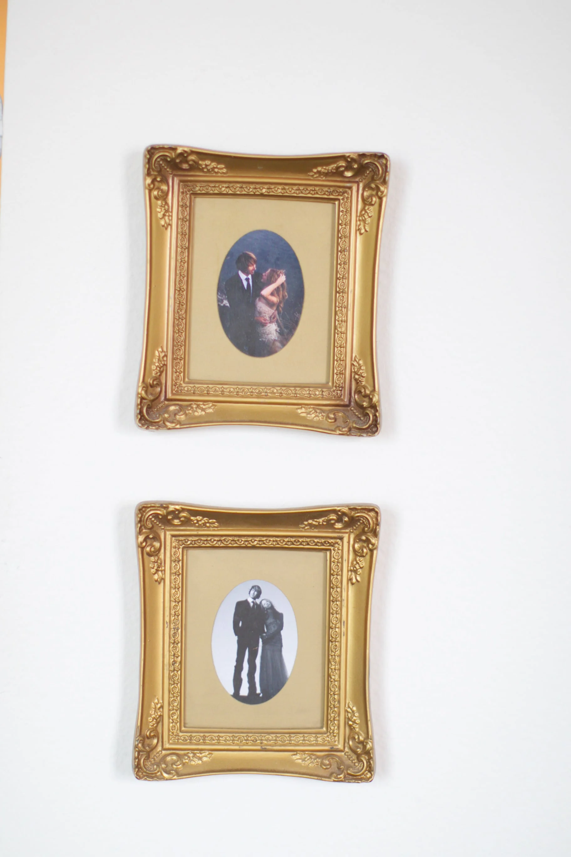 Excuse my crooked frames ;) #Keepingitreal -- I found these little gold gems in Daniel's hometown of Guthrie, Oklahoma at a little swapmeet for $1 total! Score! 