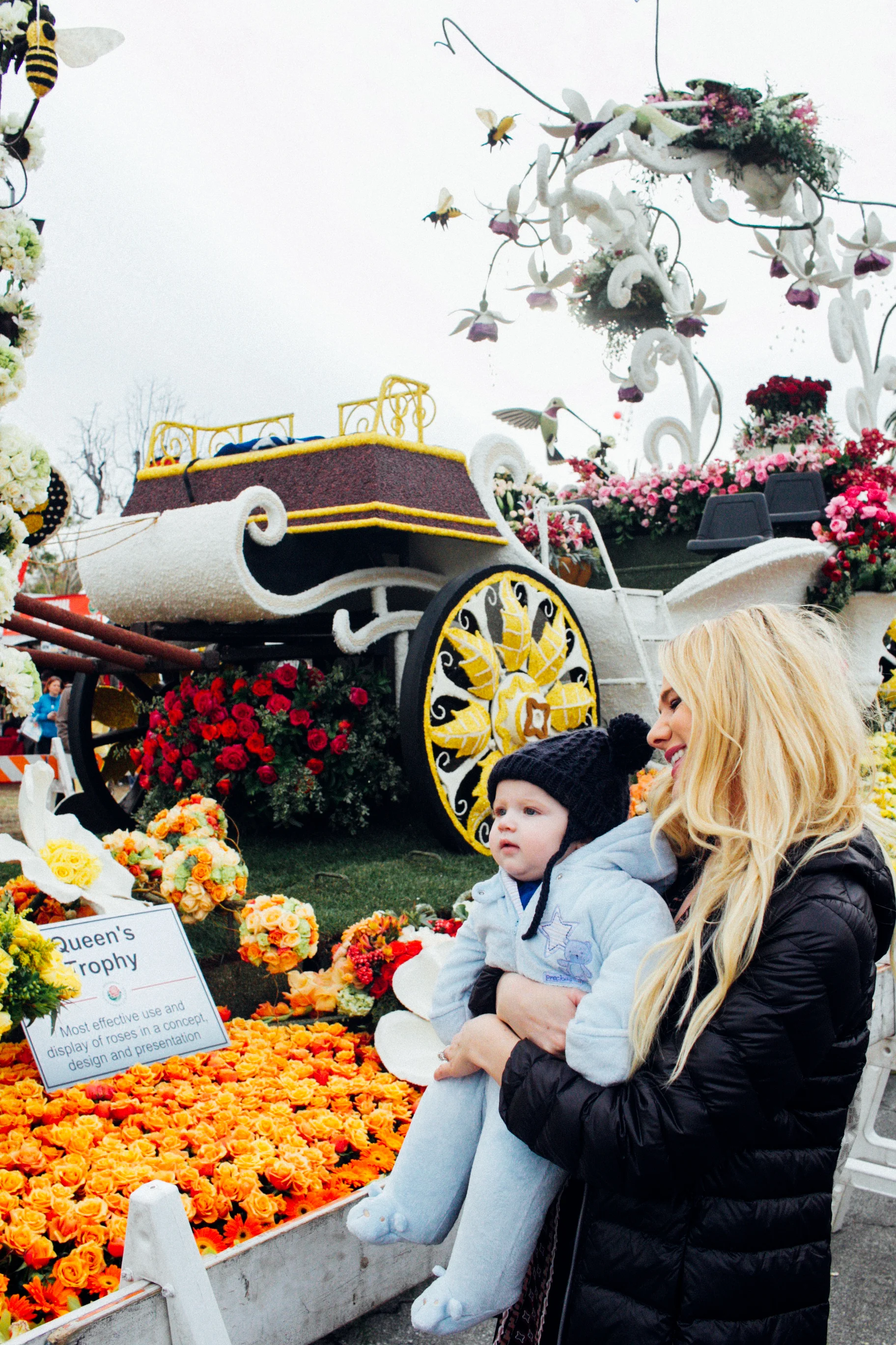 roseparade002.jpg
