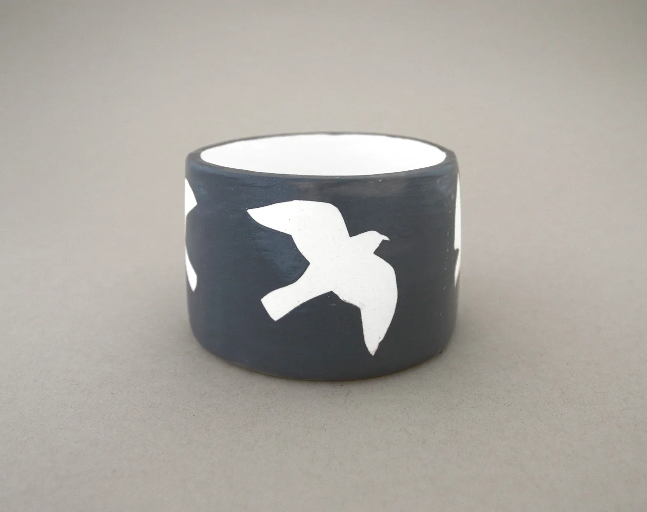 melissa boardman small planter grey falcon 03.jpg
