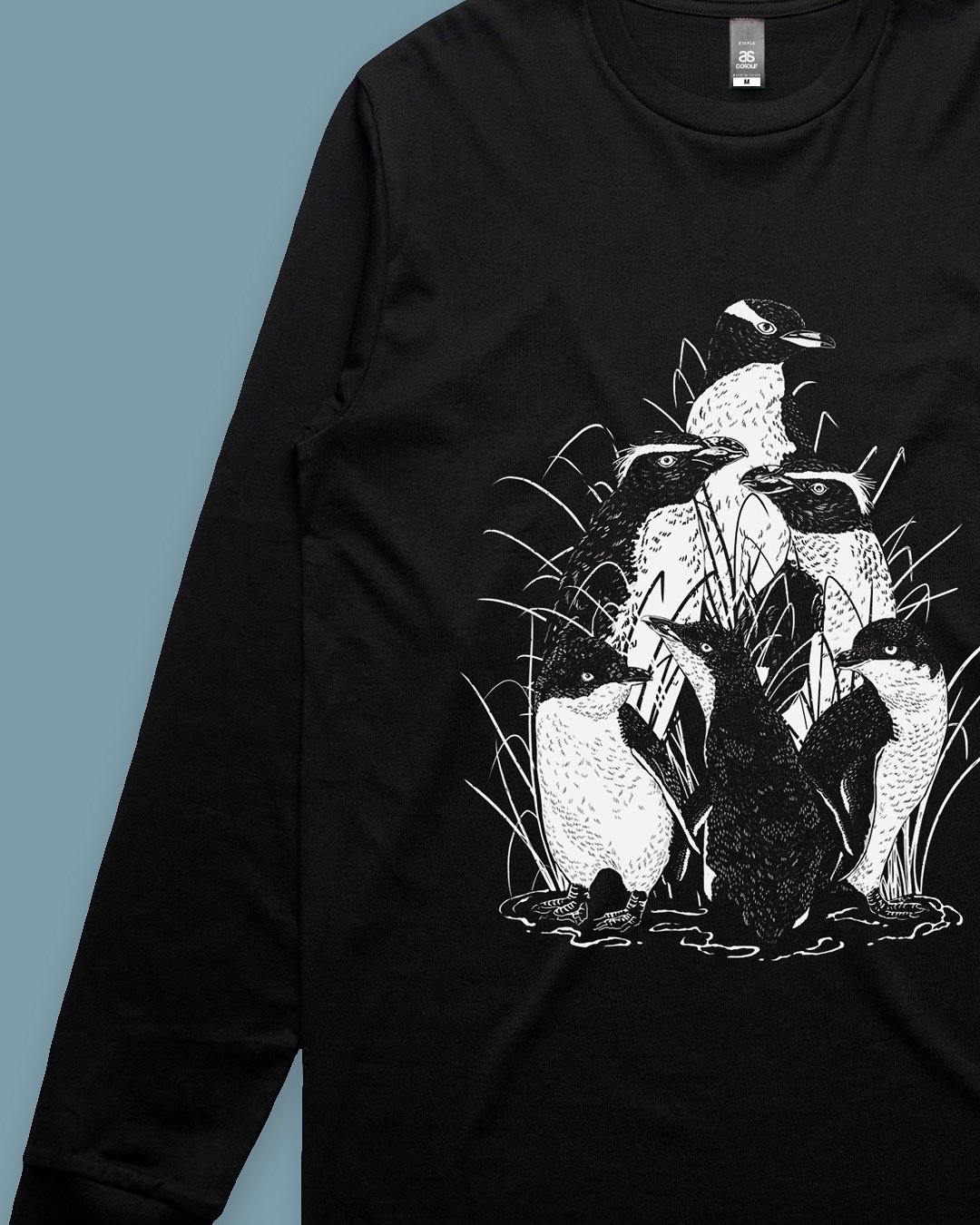 Heads up 🐧 There are only a few days left to order your own long-sleeved penguin tee!

Pre-orders are open now and close on Wednesday evening, then the tees will be printed and sent out to you.

I&rsquo;m also offering short sleeve tees in women&rsq