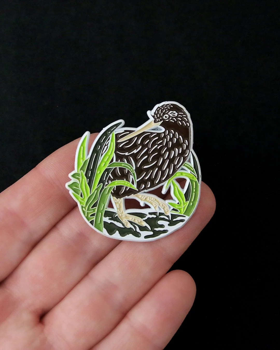 melissa boardman enamel pin kiwi white 02.jpg