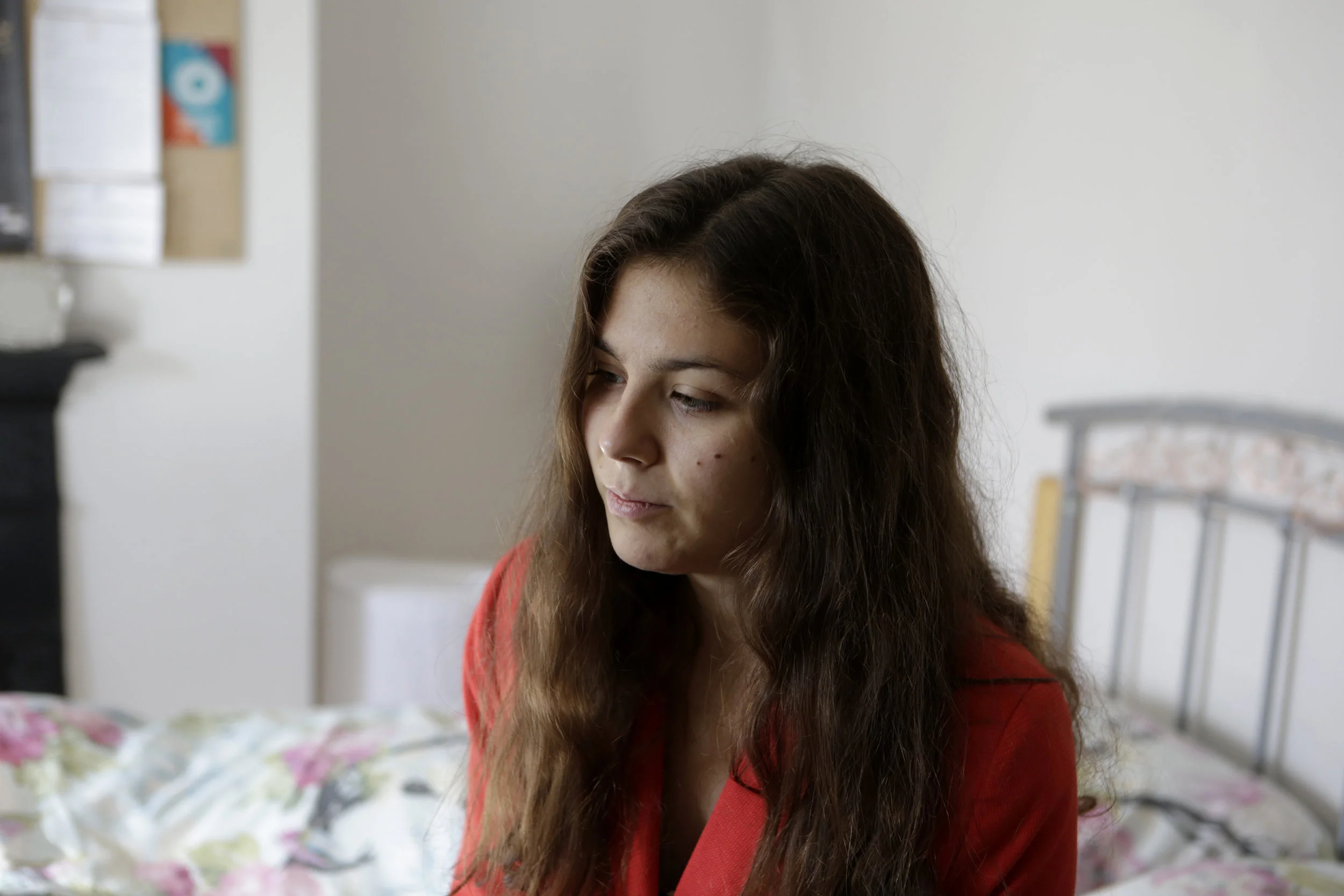 Alzbeta, a music student from Slovakia, in her shared accommodation. Leeds, October 2016.