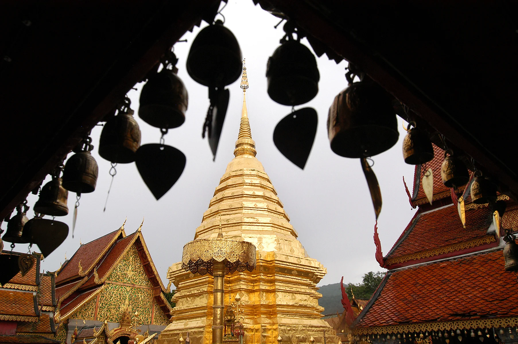 Thaimaa, Pohjois-Thaimaa, Chiang Mai, Kaakkois-Aasia, temppeli, buddhalaistemppeli, matka, matkailu, matkablogi, Wat Phra That Doi Suthep, tuulikello