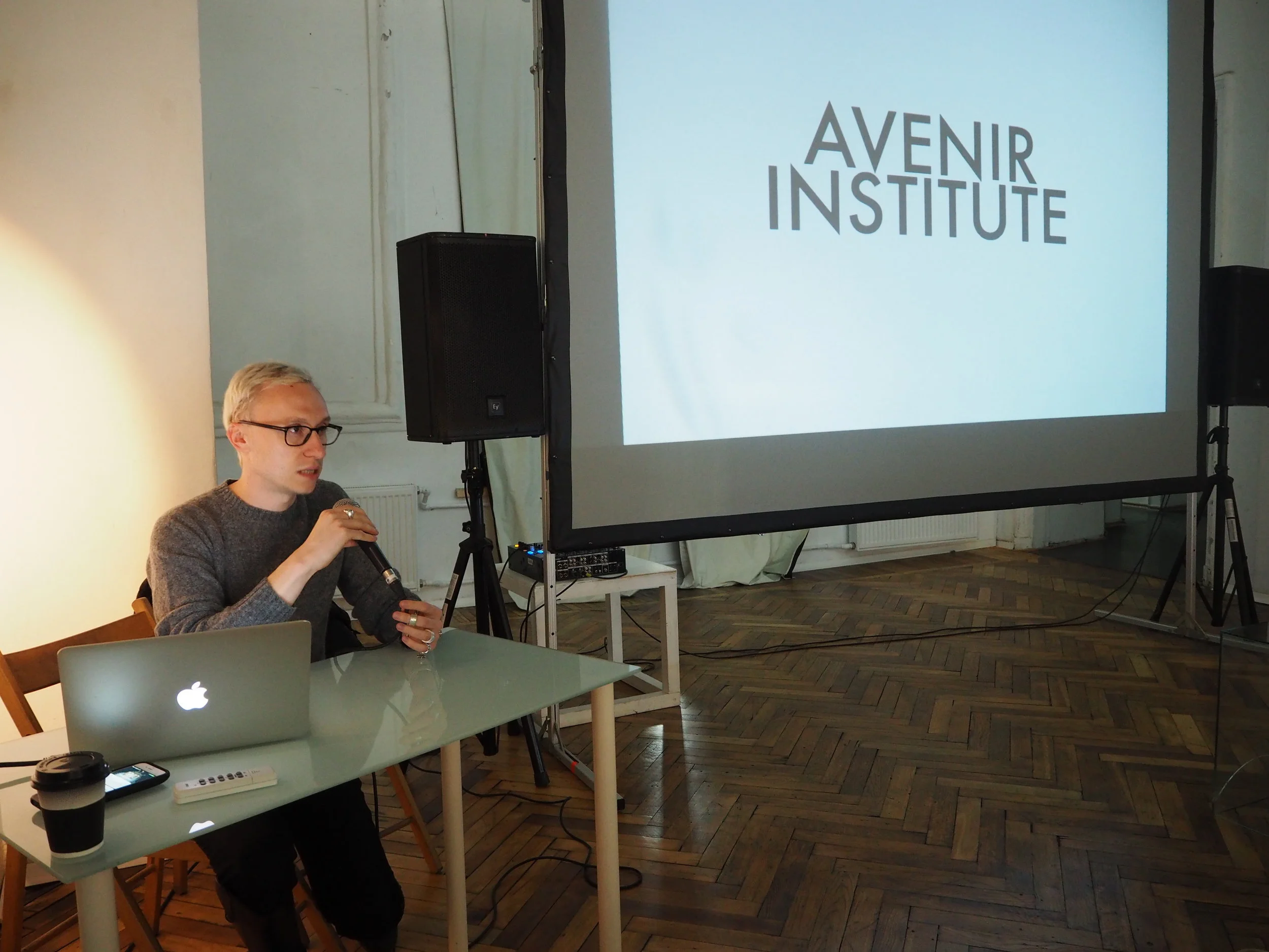 "Critical Mass: Youth, Public Space and Mindsets", art talk, Taiga Art Space, St Petersburg (RU), 2016