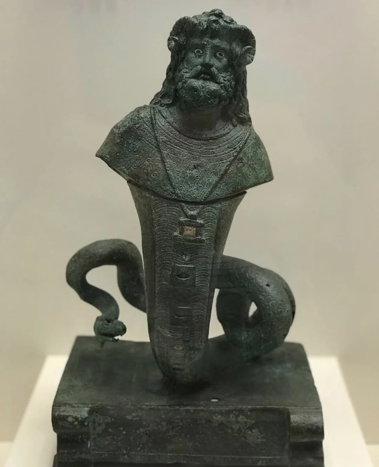 AVENIR INSTITUTE, “Sarapis Amun Agatodaemon (Athens National Archeological Museum)”, 2018