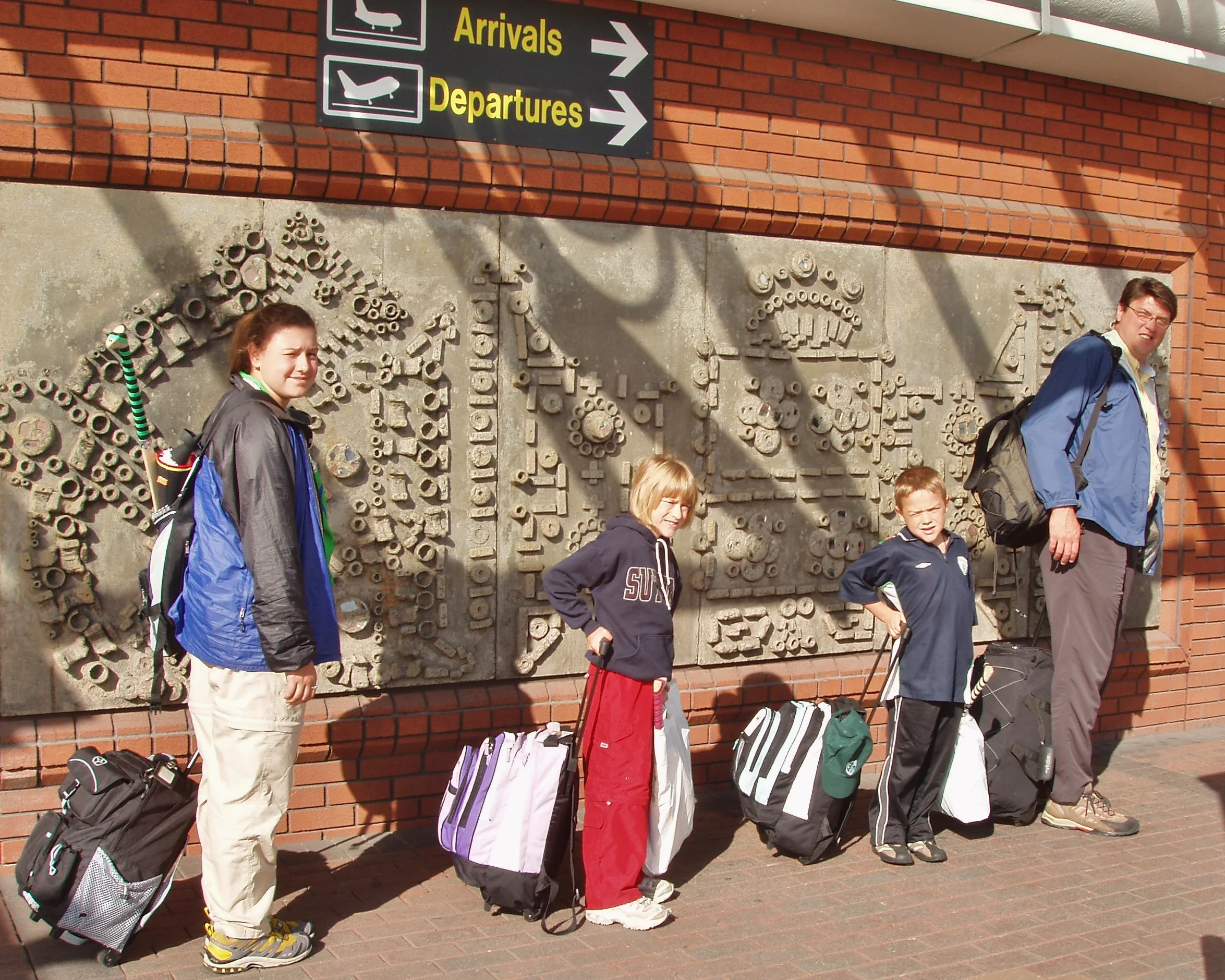 Liesl (left), me (middle), Jens (second from the right), and Dad setting off for Ireland! (2005)