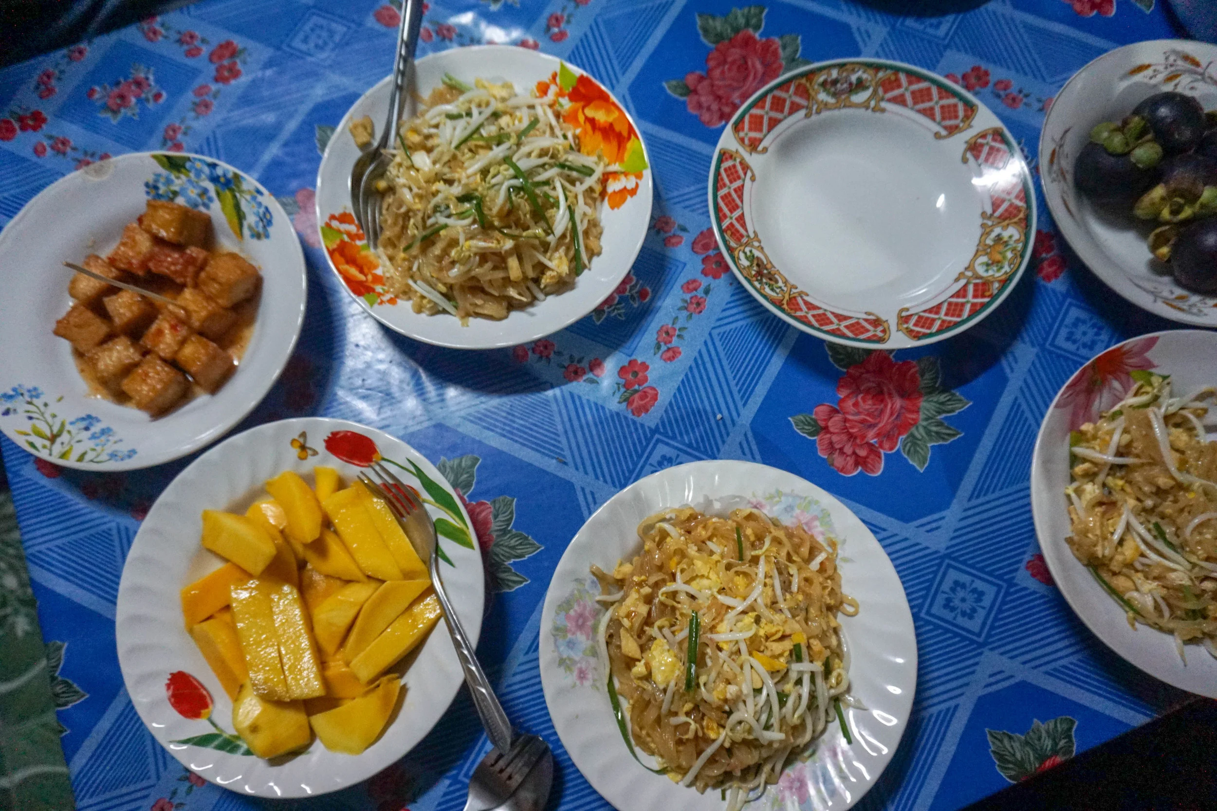 Khao_soi_cooking_course.jpg