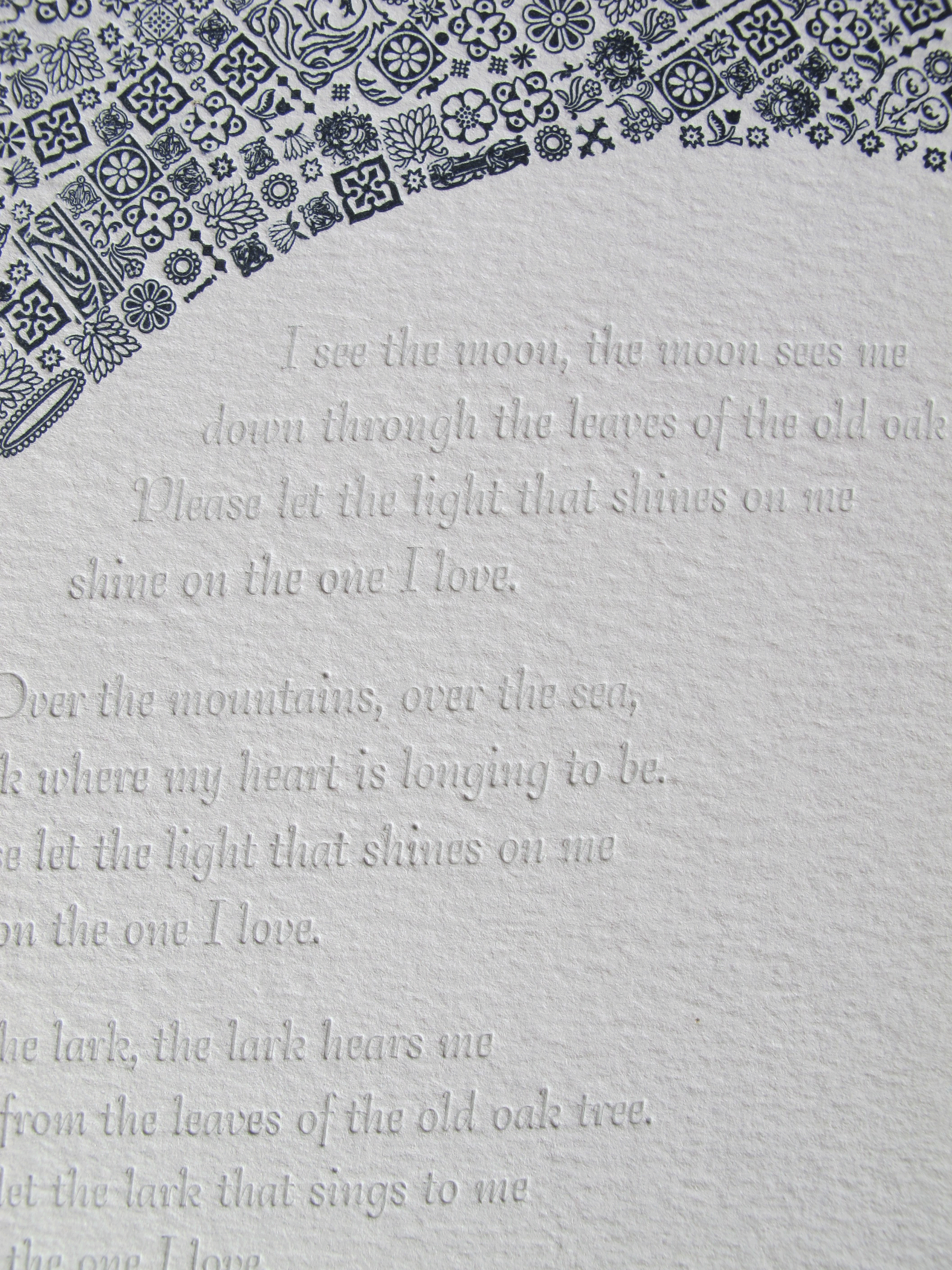 Spring-iseethemoon-3.gif