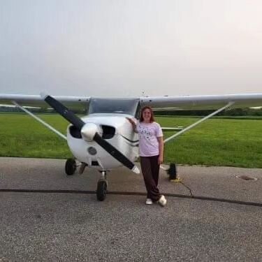 Congratulations to Emma Smith who just completed her first solo in 203GT!  First solo is a huge milestone in flight training and we look forward to posting again soon about a successful PPL completetion, congratulations Emma!
