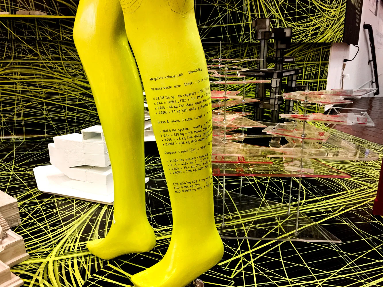 05_kevin-macnichol_manikin-exhibit_eoys.jpg