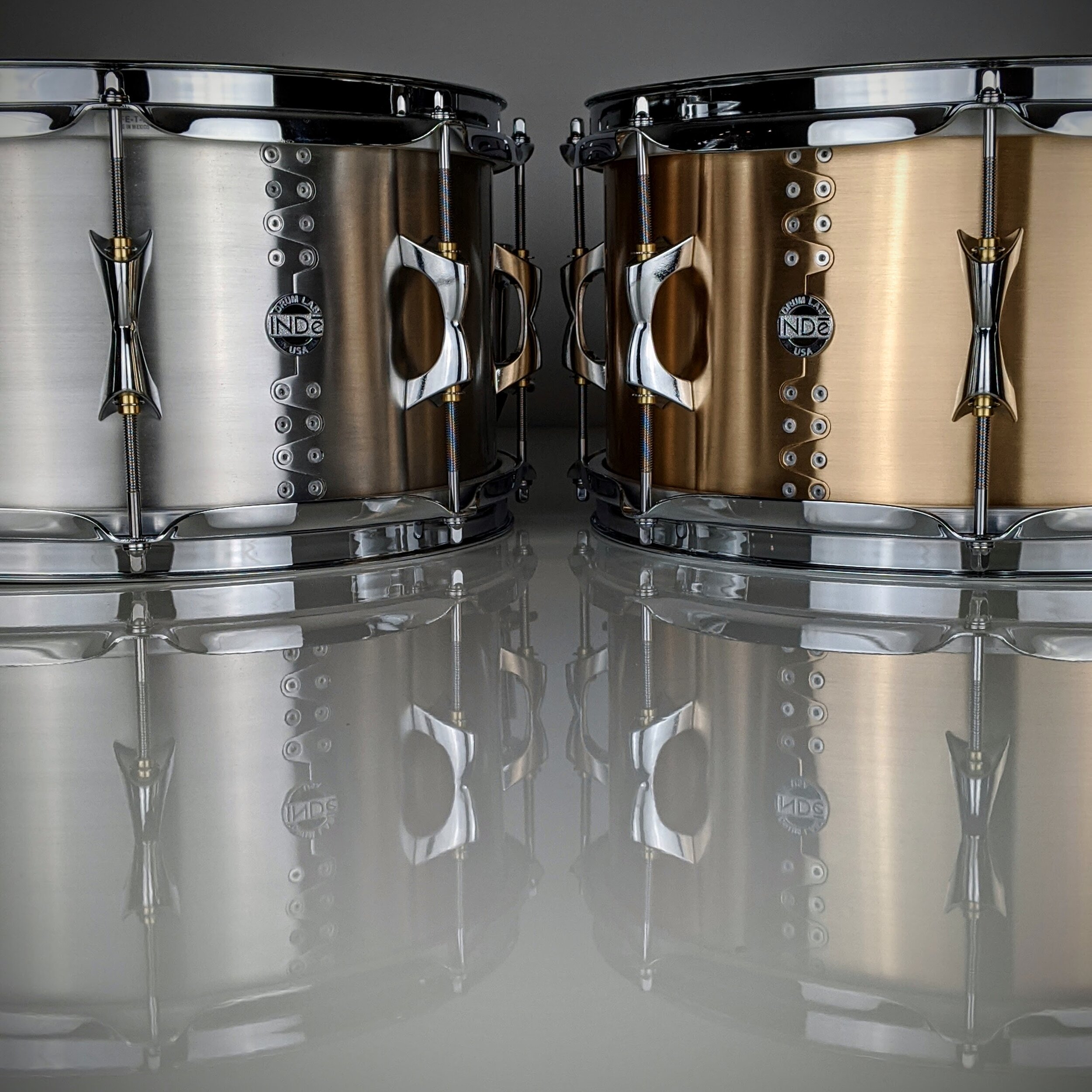 SNARE DRUMS