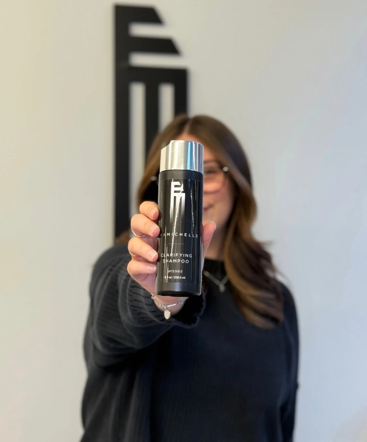 Favorite Product Series: @paige_olson_ can&rsquo;t get enough of the Eva Michelle Clarifying Shampoo 🫧 

Developed by Co-Founders and Master Designers @michellelee.styles and @evamustafai, our Clarifying Shampoo is a low ph and paraben-free formula 