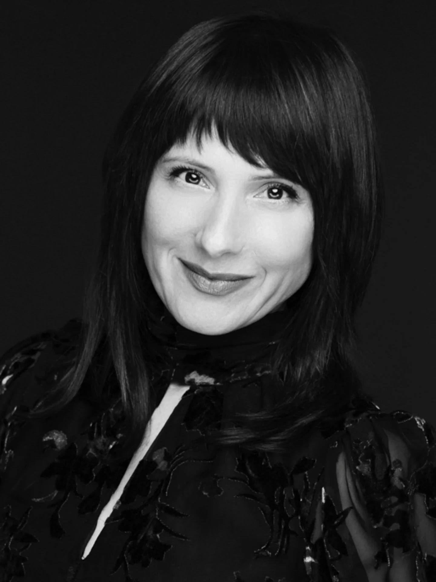 Happy Birthday to our passionate and beautiful leader @evamustafai 🥂✨

Eva&rsquo;s talent, work ethic and commitment to her clients is felt everyday at Salon Eva Michelle. From her artistry and technical skills to her compassion and kindness, Eva is