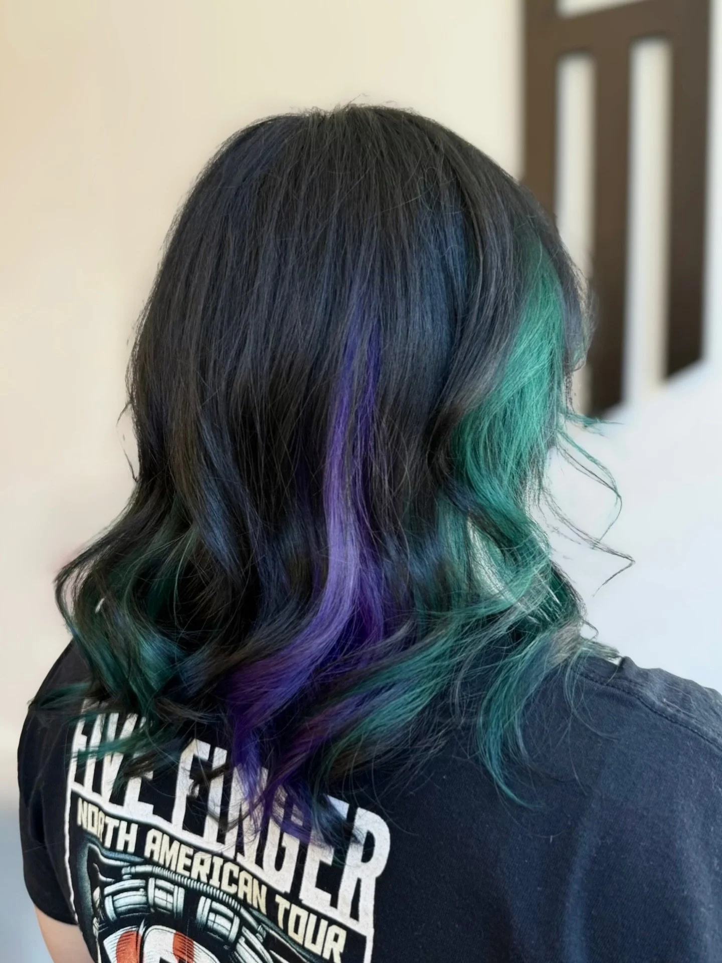 Spring is in full bloom at Salon Eva Michelle🪻

Senior Stylist @krystle_salonemboston worked her color magic today. Whether you are looking for vivid hues or natural dimension, we&rsquo;ve got you covered. Book a complimentary consultation to discus