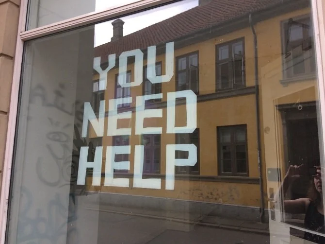 help_02.jpg