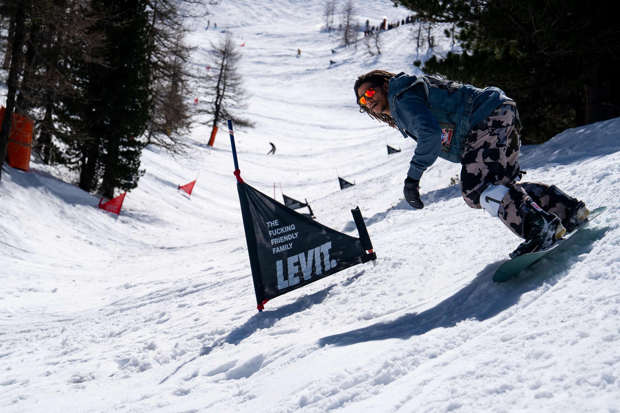Levit_Bank-Slalom_5-04-25_Tom_Apeloig_Web-184.jpg