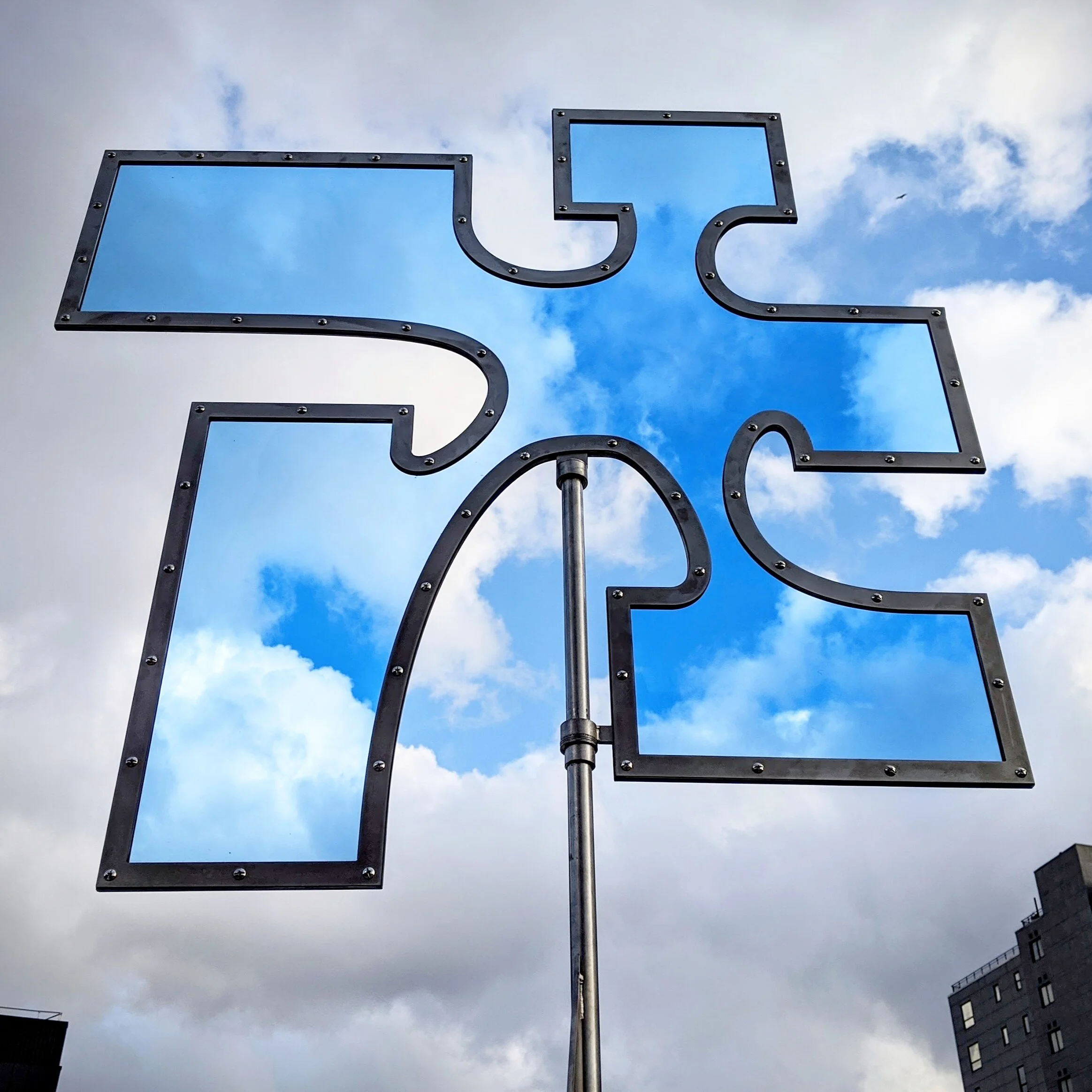 HPP_asterisk_lightblue_rectangle_sky copy.png