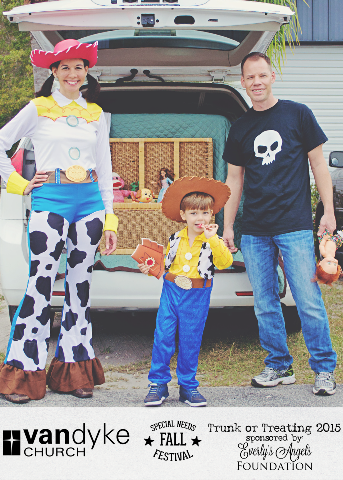 VAN DYKE CHURCH SPECIAL NEEDS FALL FESTIVAL EVERLYS ANGELS TRUNK OR TREAT 2015 (2).png