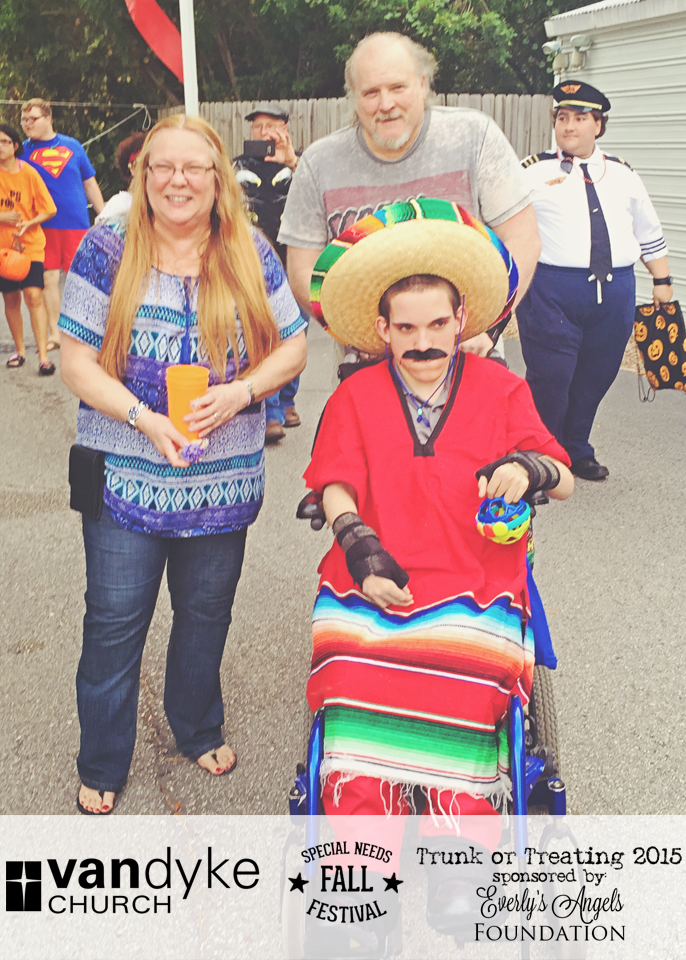 VAN DYKE CHURCH SPECIAL NEEDS FALL FESTIVAL EVERLYS ANGELS TRUNK OR TREAT 2015 (21).png