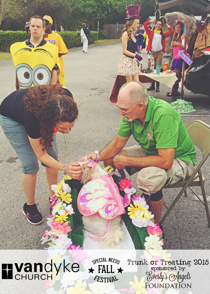 VAN DYKE CHURCH SPECIAL NEEDS FALL FESTIVAL EVERLYS ANGELS TRUNK OR TREAT 2015 (27).png