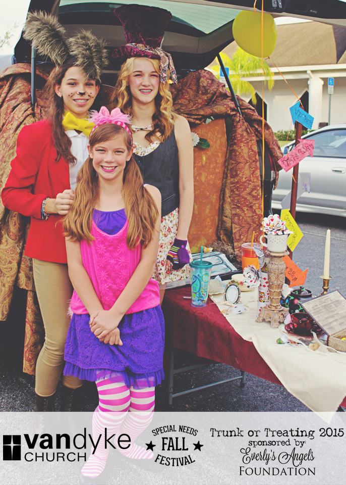 VAN-DYKE-CHURCH-SPECIAL-NEEDS-FALL-FESTIVAL-EVERLYS-ANGELS-TRUNK-OR-TREAT-2015-(38).png