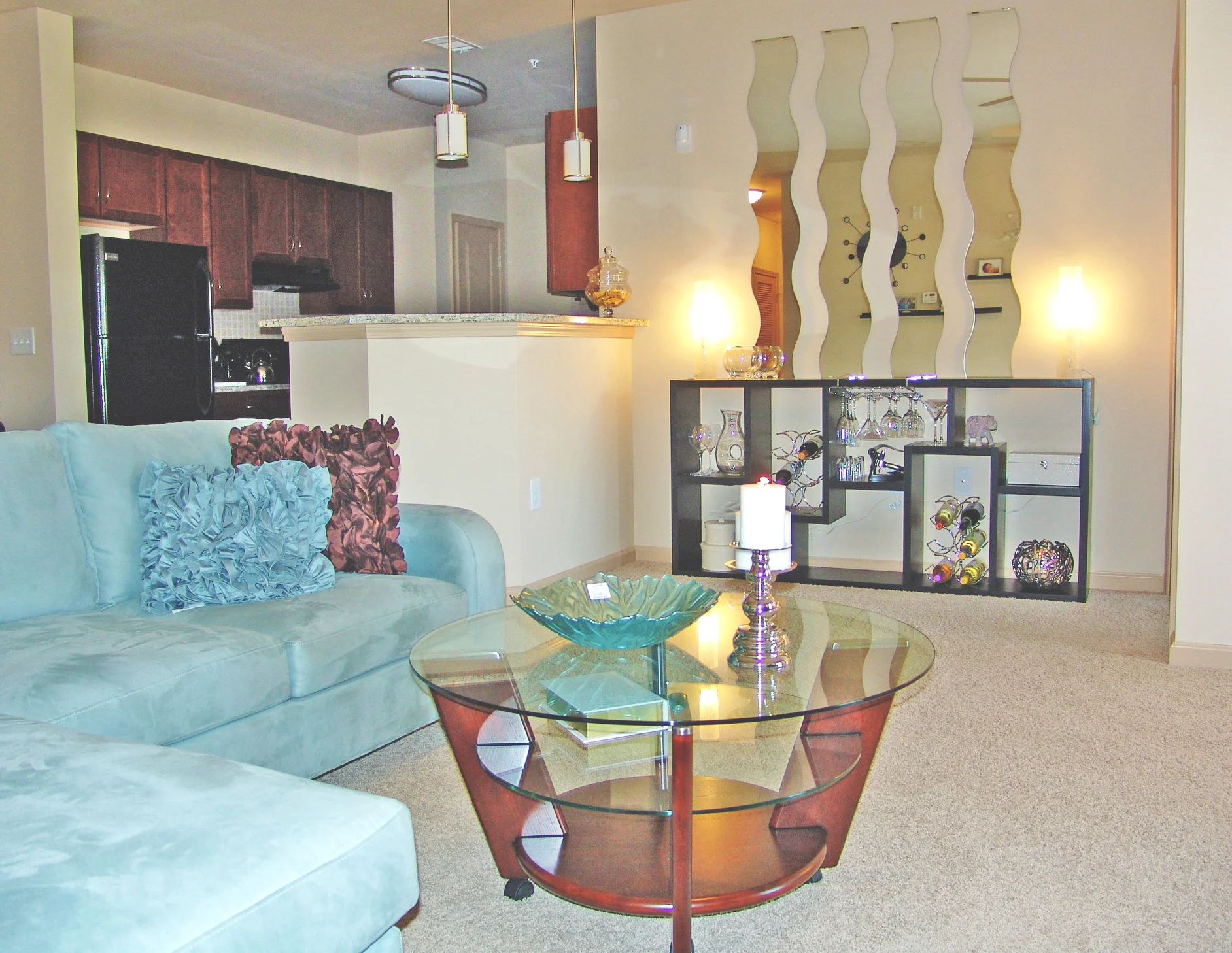 executive-apt-livingroom.jpg