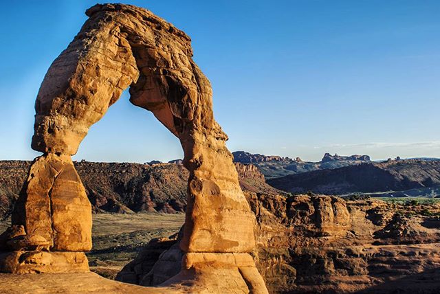 #utah #utahgram #hikeutah #desert #nationalpark #nationalparkgeek #moab #arches #archesnationalpark #nature #igerstravel #photooftheday #picoftheday #igersusa #splendid_earth #exclusive_earth #outdoors #orange #instagood #instagramers #saltlakecity