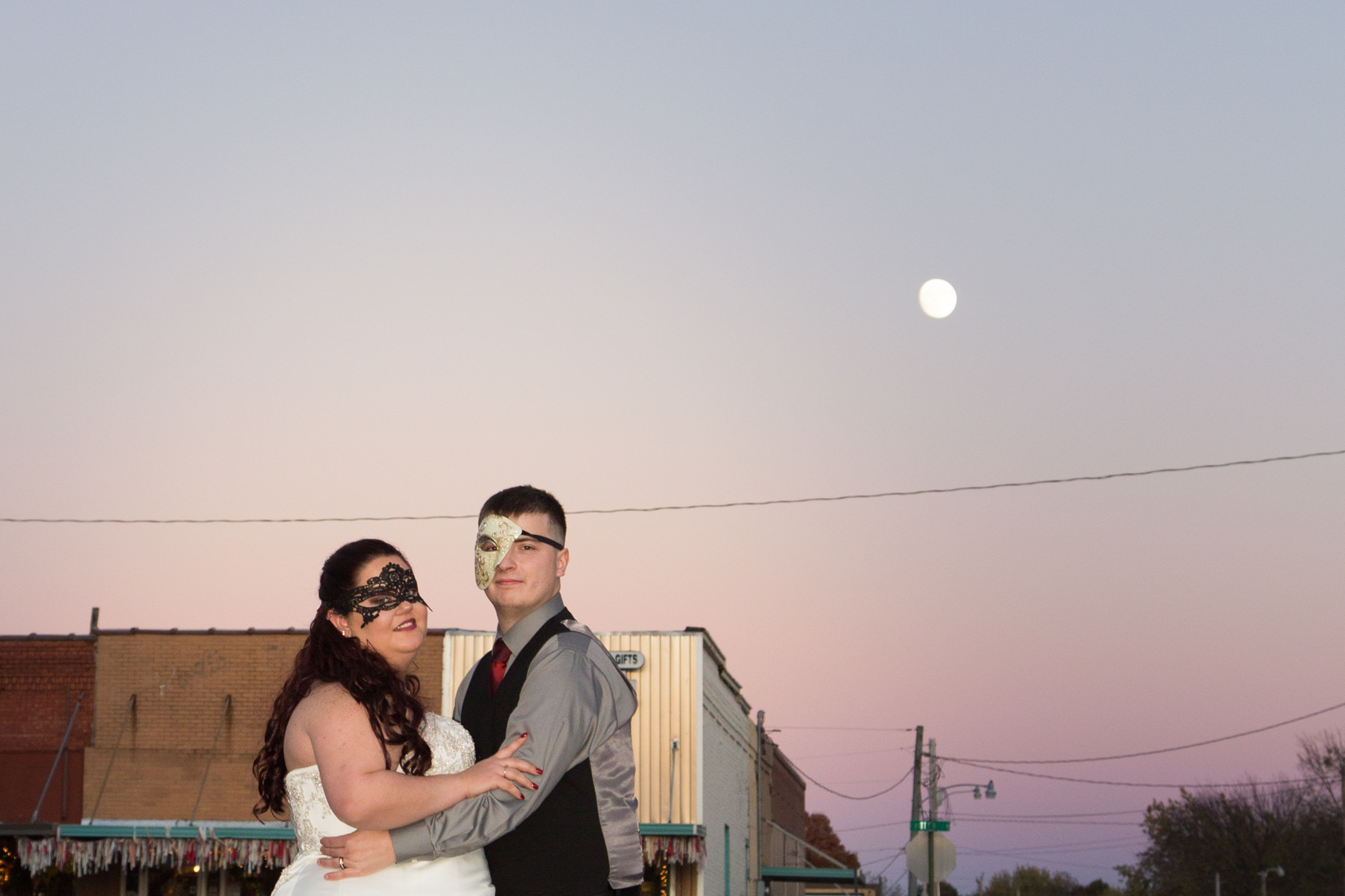 Josh + LeahSE-17.jpg