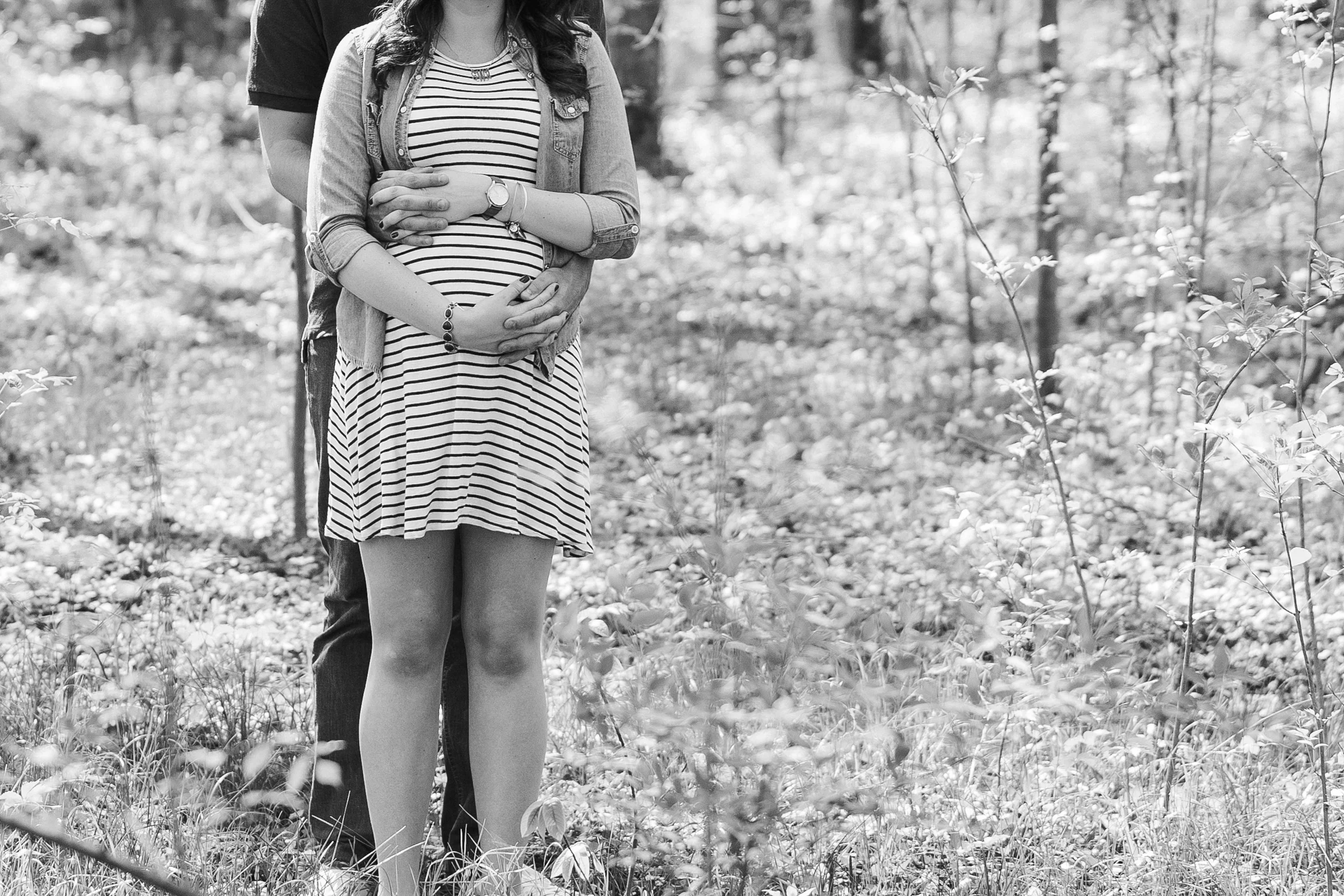 17-0415-Bryce + Georgie Maternity SE-17.jpg