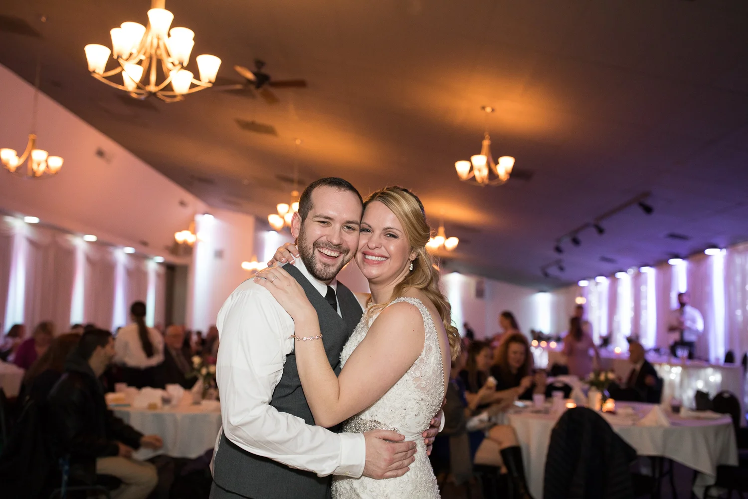 17-1118-John and Rachel_SE-76.jpg