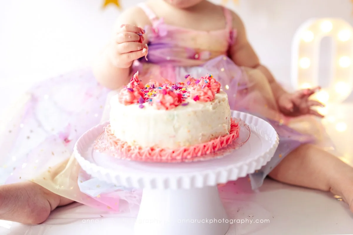 Roybal_Cake Smash_2026_watermarked-44.jpg
