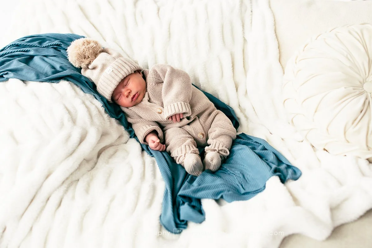 Harrison baby-one month old_2025_watermarked-7.jpg