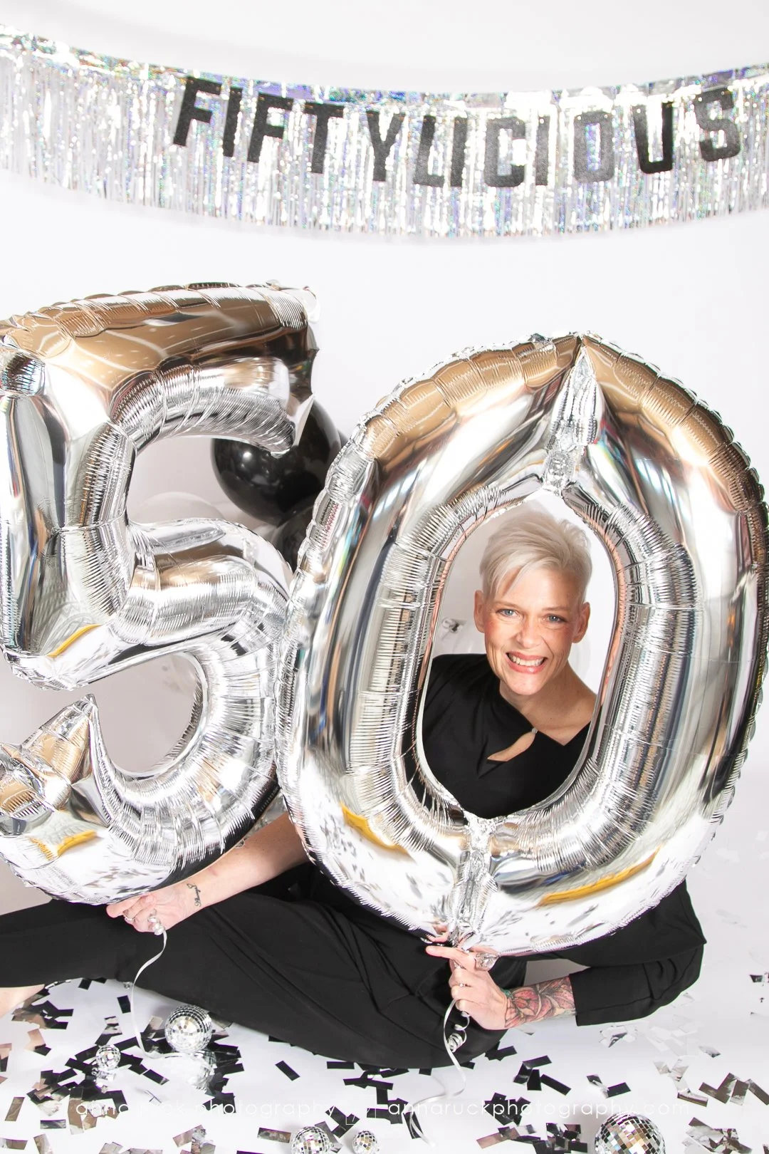 Rachel is 50_watermarked-17.jpg