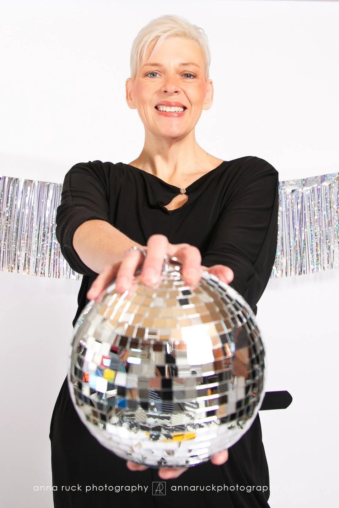 Rachel is 50_watermarked-31.jpg