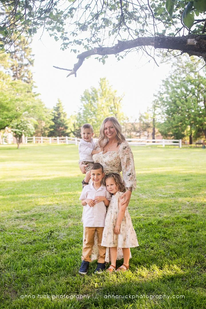 Gubricky Family-52.jpg