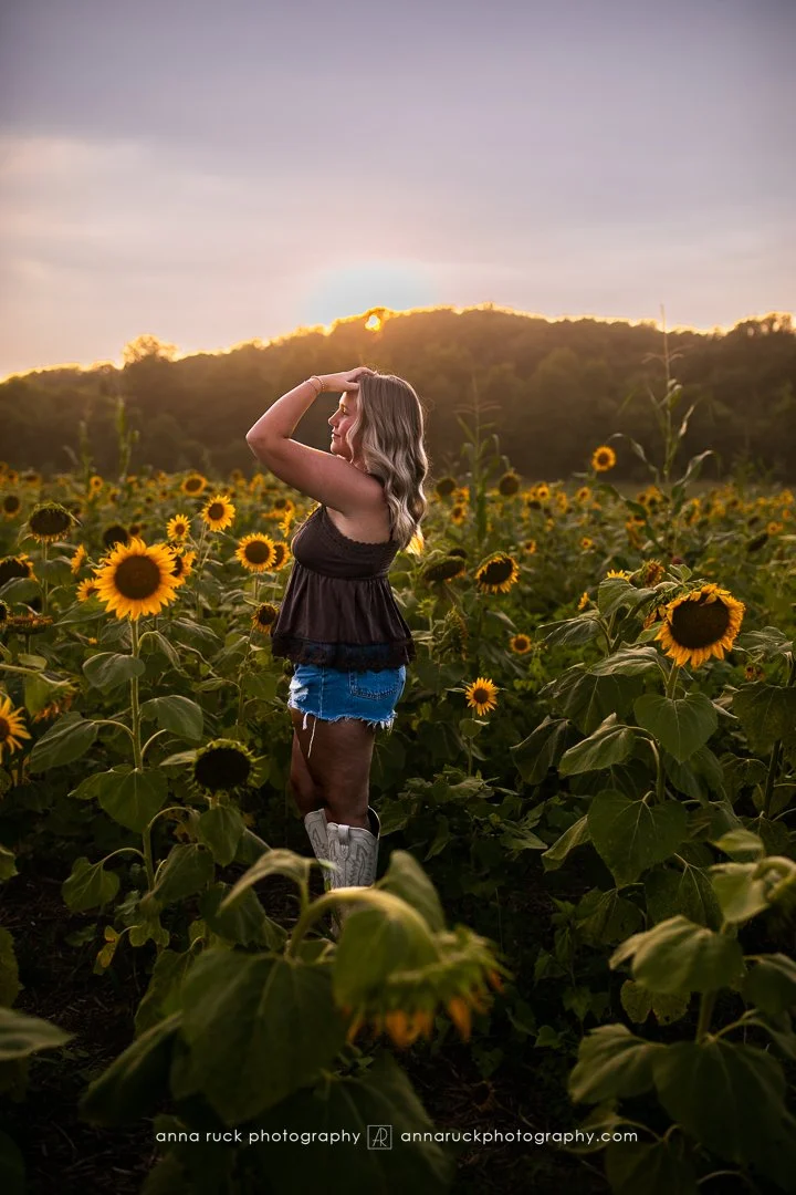 7.14.2026 sunflower session_watermarked-1.jpeg