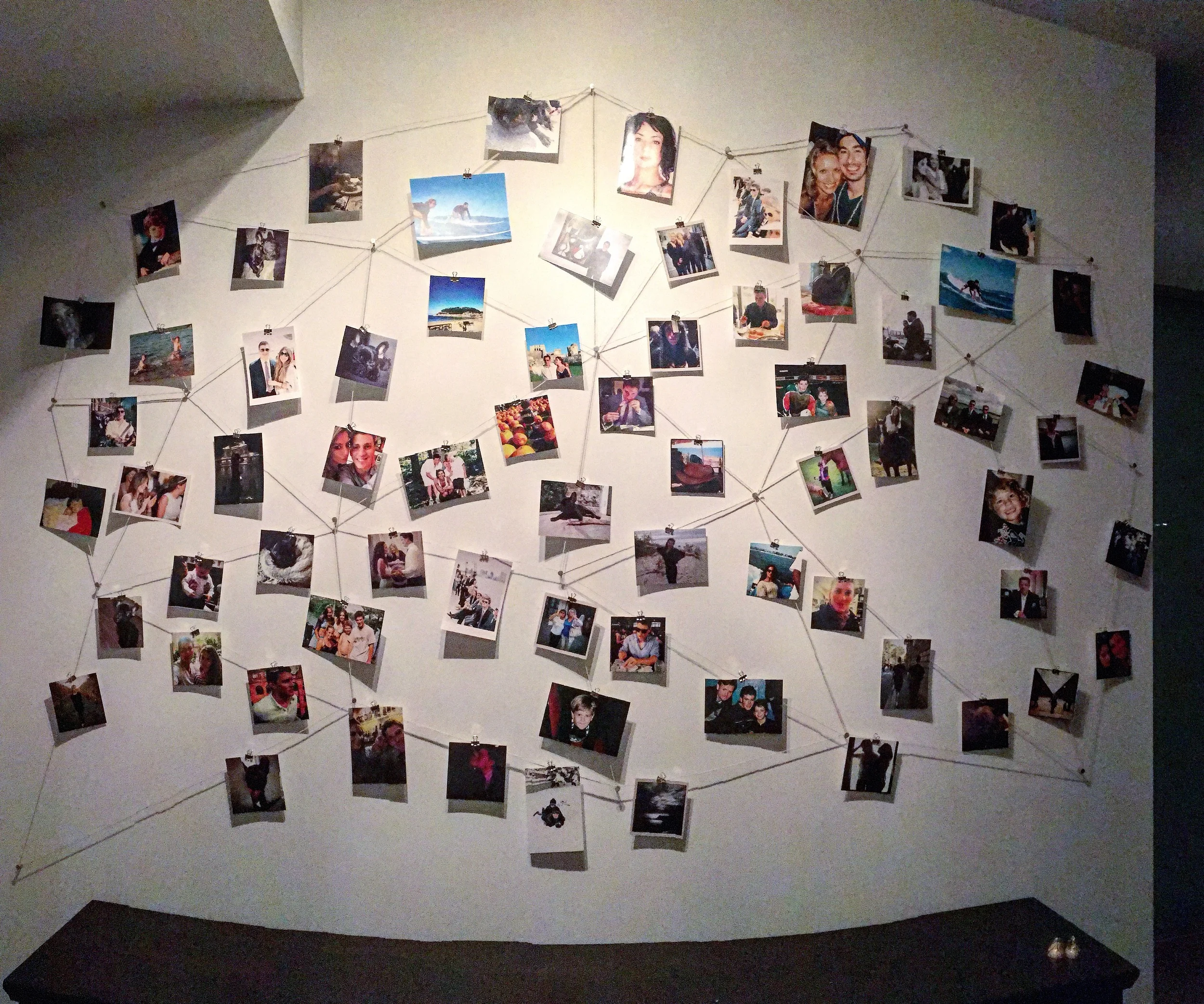 DIY PHOTO WALL.JPG