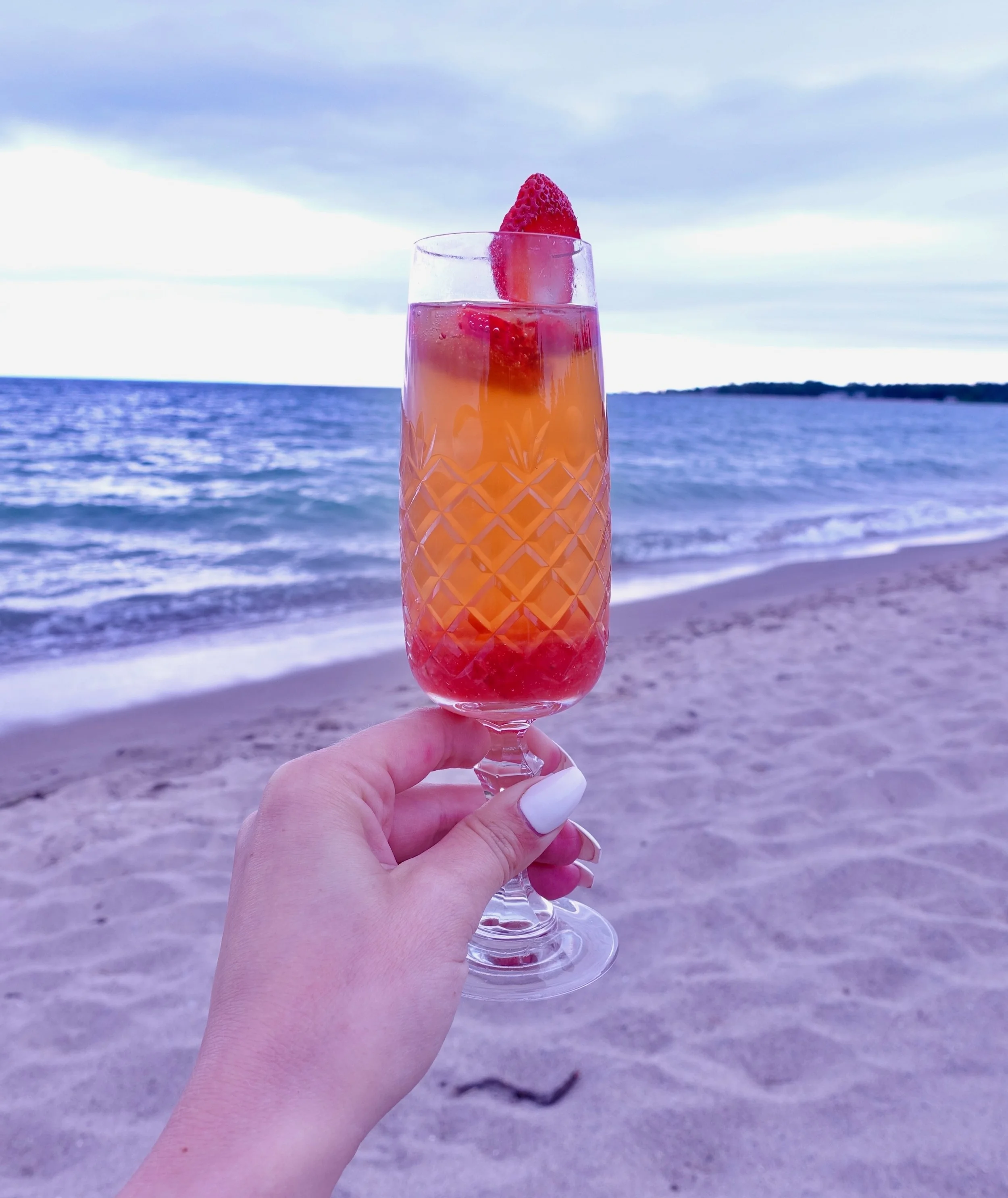 Strawberry Fizz Cocktail