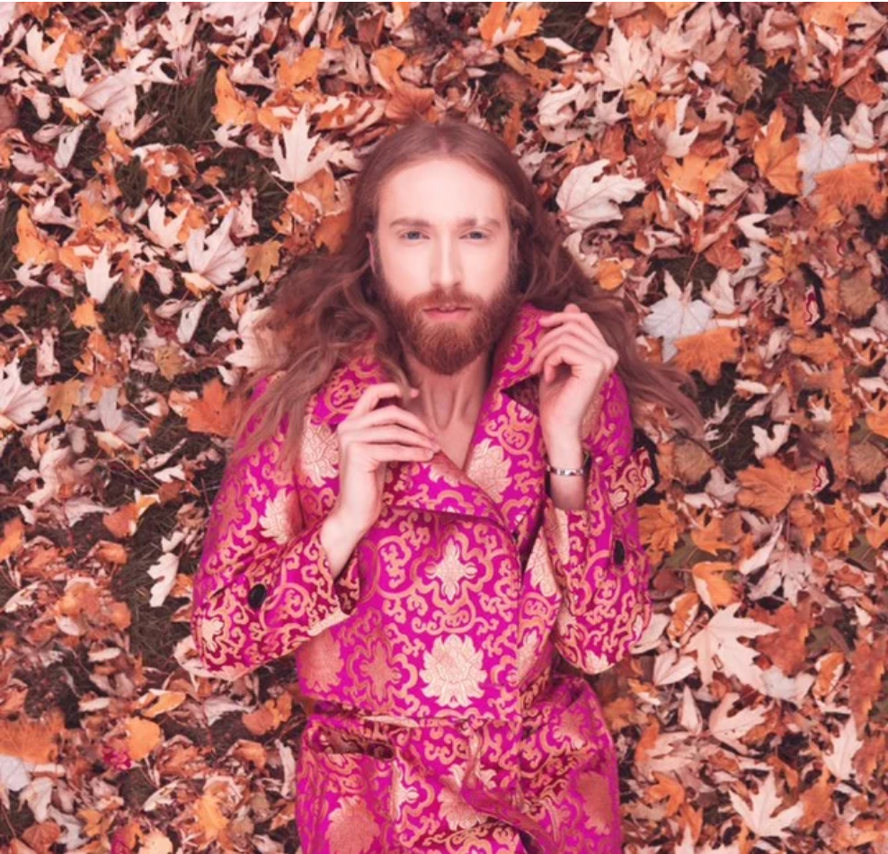 Myles Sexton, looking stylish as always