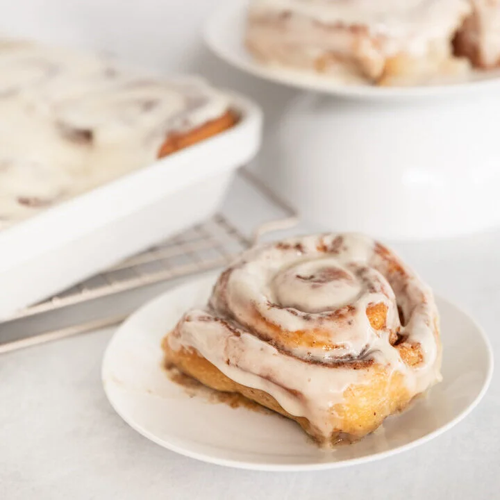 TASTY CINNAMON ROLLS RECIPE!