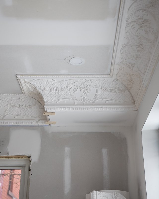 Home renovations in Toronto - A Toronto Victorian Home - classical mouldings - plaster crown mouldings - Parsiena Design-3.jpg