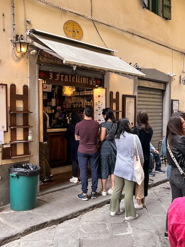Planning my wedding in Italy - L’Fratellini panini restaruants in florence.jpg