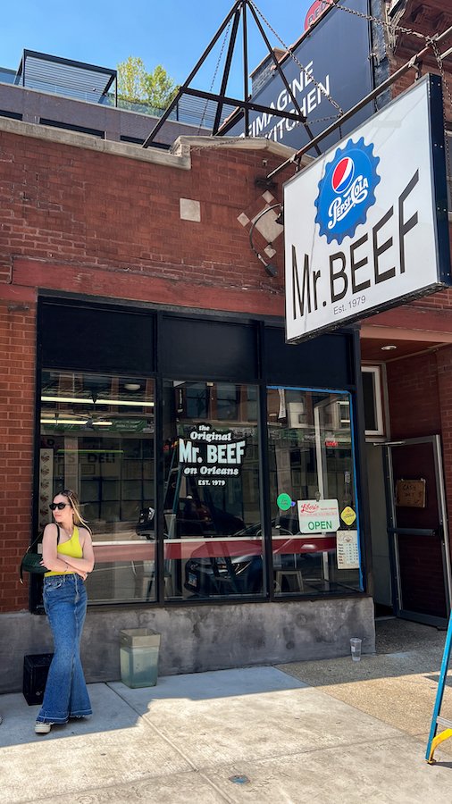 Bachelorette in Chicago - restaurants in chicago - Mr Beef on orleans from the bear.jpg