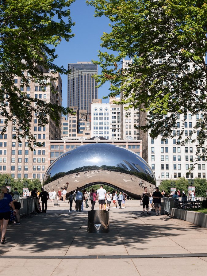 Chicago Bachelorette - millennium park - anish kapoor cloud gate-3.jpg