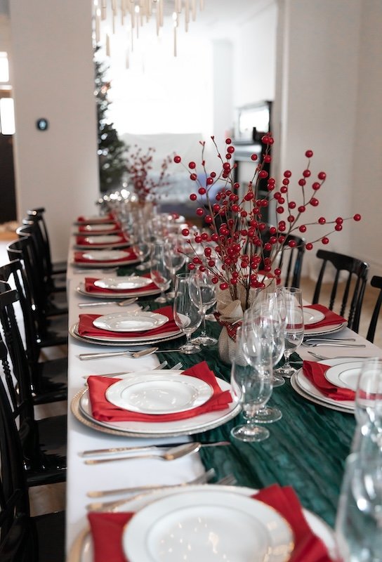 Toronto Victorian Homes - First Christmas Dinner - christmas table scape with floating candles2.jpg