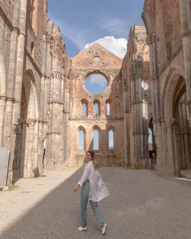 Planning my wedding in Italy, Abbazia di San Galgano Abbey - my wedding venue in tuscany italy