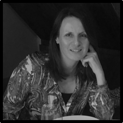 Julie Evans.png
