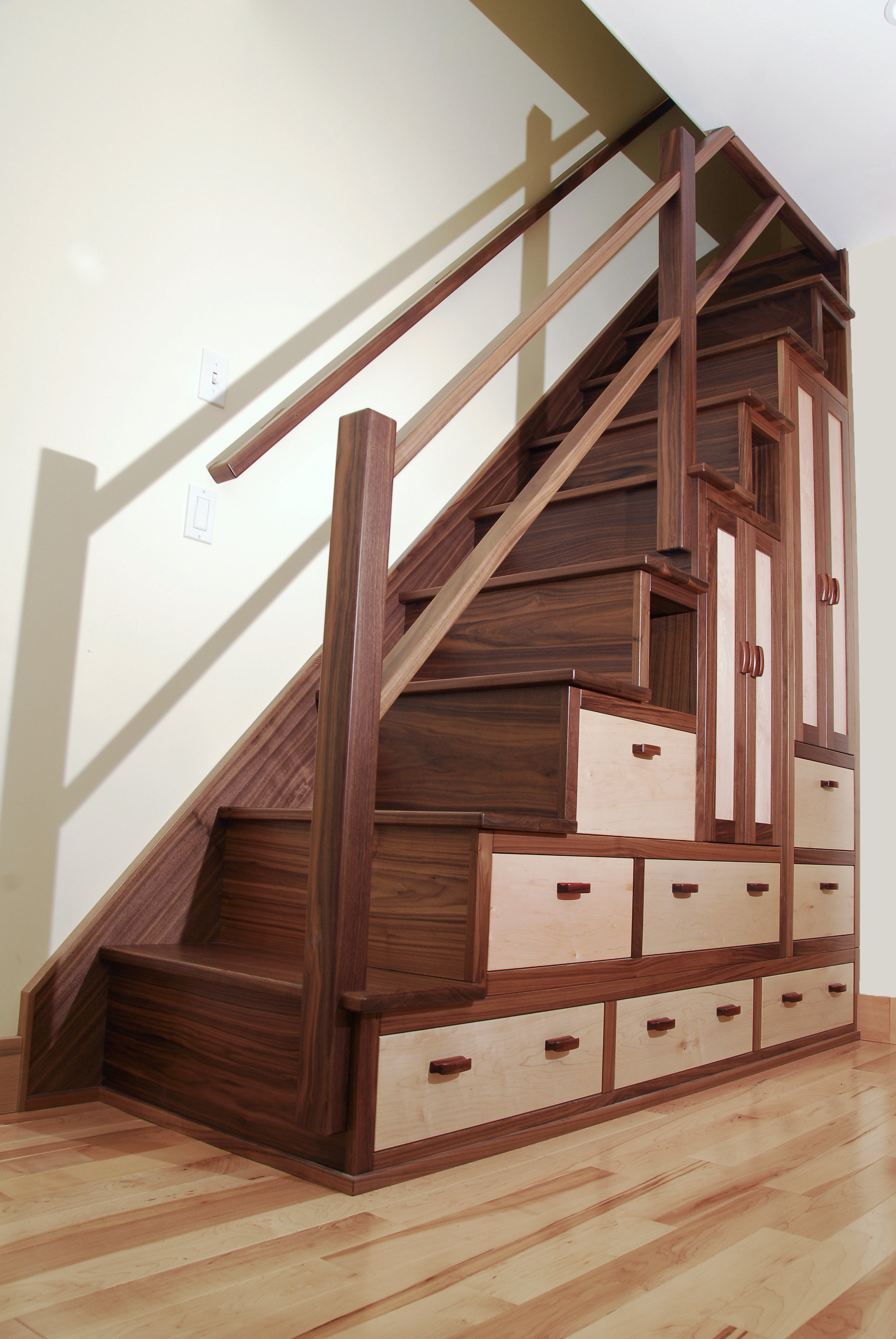 Tansu Stairs