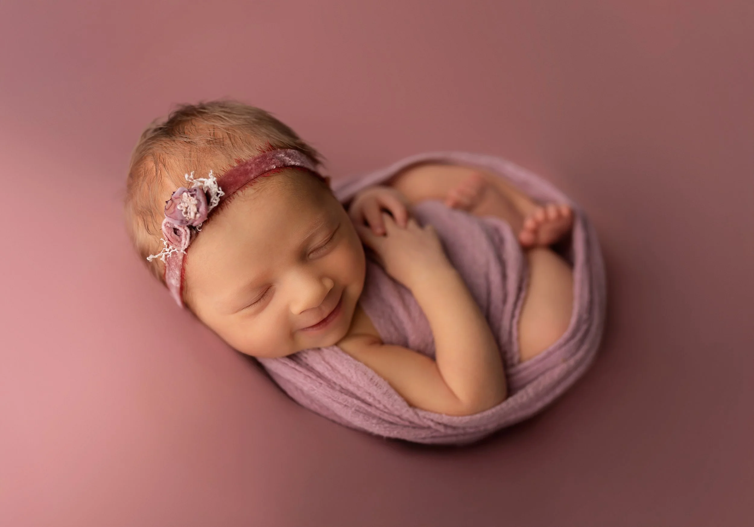 Wrapped Newborn Pose
